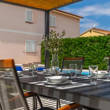 Hébergement de vacances Lakora